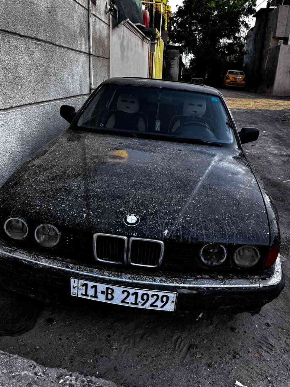 السلام عليكم جميعاً BMW حجم 735 مديل 91 كير مكينه حدادة خير من الله السيارة مال جناي متعوب عليه مابيهه اي نقص الكشر شوف العين رقم نگليزي جديد  السعر 45 الموشراي لا يدخل رحمه الوالديكم رقم صاحب السيارة *********** واتساب فقط 👍👋
