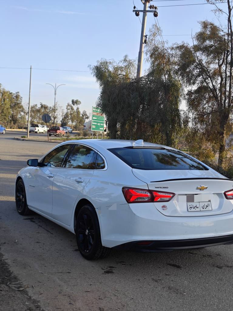 مالیبۆ مۆدێل 2019 رەنگی سپی
مواسفات lt ،شاشە و کامێراو کوشن کارباو کوشن هیتەر و تحدید سورعا ئۆتۆ ستارت..
مەکینەو گێری نەکراوەتەوە 110 میل رۆشتوە
بەس بۆنیت بۆیاخە بێ ناوگرتن و  ئێربا گ شانسی ،دو شوێن تعدیلی ساردی هەیە ،،
رەقەم شانسیم داناوە،کارتی بنزینی هەیە 
سەنەوی ساڵێکی ماوە بەسەرچێ هەمو شتی تازەیە سعری 113 $ مجالێ کەم
*********** السليمانية, العراق
