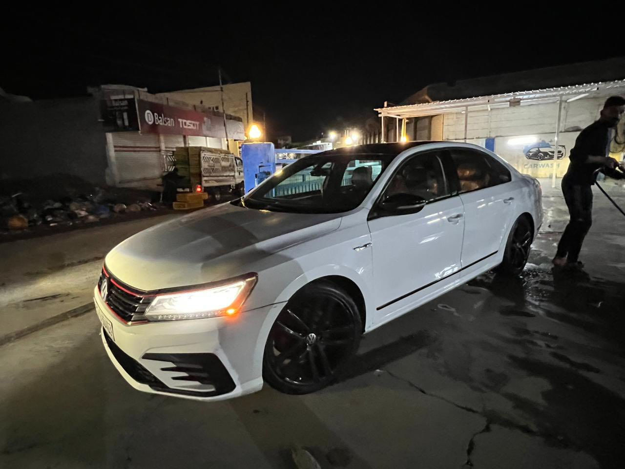 باسات Gt 2018 نسخه حصريه
V6 

3600

280Hp

سياره فول فول مواصفات 

من كشنات جلد وتدفئه وكهرباء وخزن وفتحه ولايتات امامي وخلفي ليد وحساسات واردر امامي وخلفي وتوقف ذاتي عند طوارئ وشاشه دجتال وكار بلي 

وكشنان لونين

اخوان ونضيفه كلش بدون مصروف وياله وتايرات جدد

وسياره من نوادر عالميا 3500 قطعه جنايه واليعرفون بل vw يعرفون قيمتها

سعرها 165 وبيها مجال للشرايه 

موجود على ماسنجر وعلى رقم

*********** 

سياره باسمي تحويل او وكاله ثاني يوم 

حادث سياره بدون ايرباك

جامرلغ سايق مبدل واشويه صبغ من بونيد ربع تقريبا 

وباب سايق بلاد
