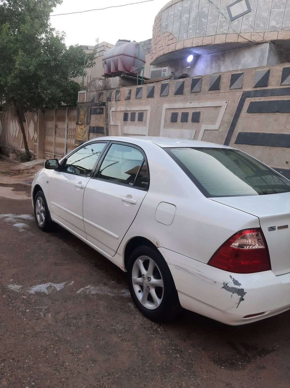 السلام عليكم كورلا بيكاتشو موديل 2006خليجي مكينةوكير 1800 المرغوب سيارة مفولة فتحة سقف لايت زنون شاشة وكامرة تبريد تدفئة5ويل كب سيارة بيهاضربة خفيفة بصندوك رقم بصرة اليف مكان السيارة البصرة ابو الخصيب حمدان السعر 115 بيها مجال الرقم *********** بي واتساب مكينة لاتنقيص ولا تبخير ملاحضة بداية صوت خفيف
