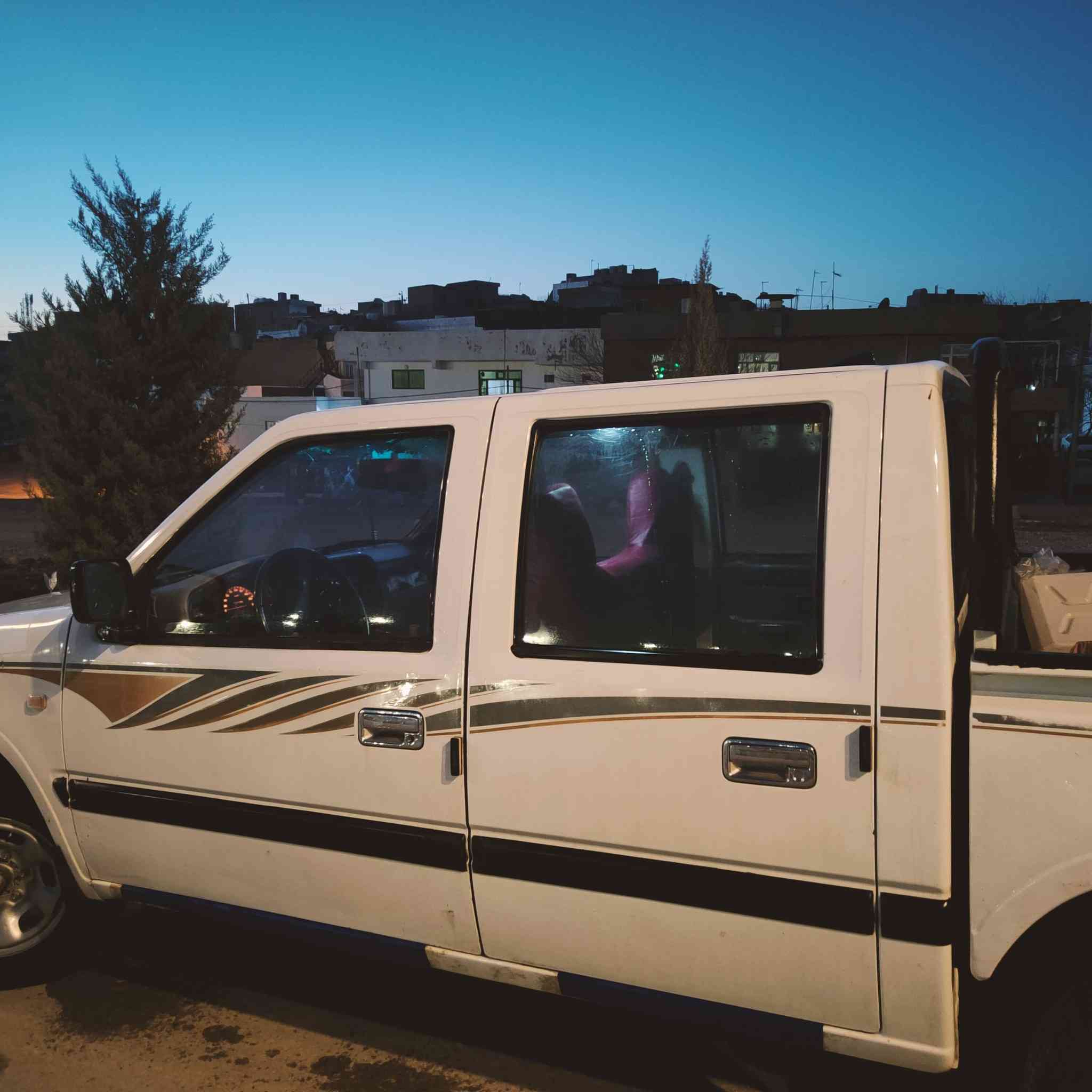 بەناوی خوای گەورە
lsuzu 2001تەبرید
پاور 
رەقم سلێمانی تا2028تازەیە
وەکالەتی بەناوی خۆمۆیە مکینەو گێر بیلاد 
کارەبای بەشرت  
باتری و تایە و بەرگەکوشین 
تازەیە 47تۆزیک معاملە 
***********
