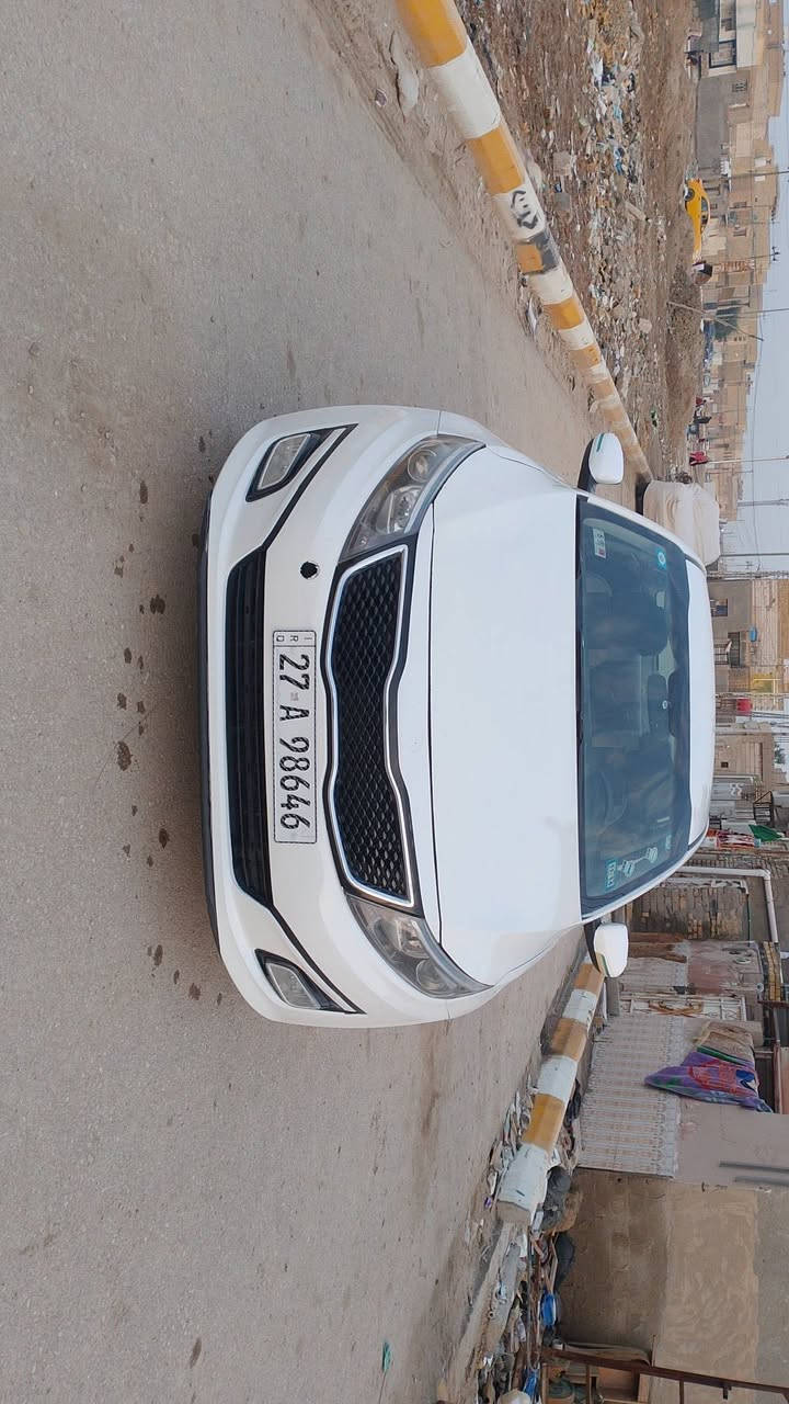 السلام عليكم كيا اوبتيما وارد امريكي 2015 تبديل بنيد وجاملغ بدون شواصي وفخذه كفاله جاهزه مكينه وكير وحداديه وكهربائيات وتبريد وطخم تاير جاهز سنويه وهزه جديده ورقم انكليزي سعره 114وبيه مجال لطيبين  عنوانه ذي قار مدينه الصدر ***********
