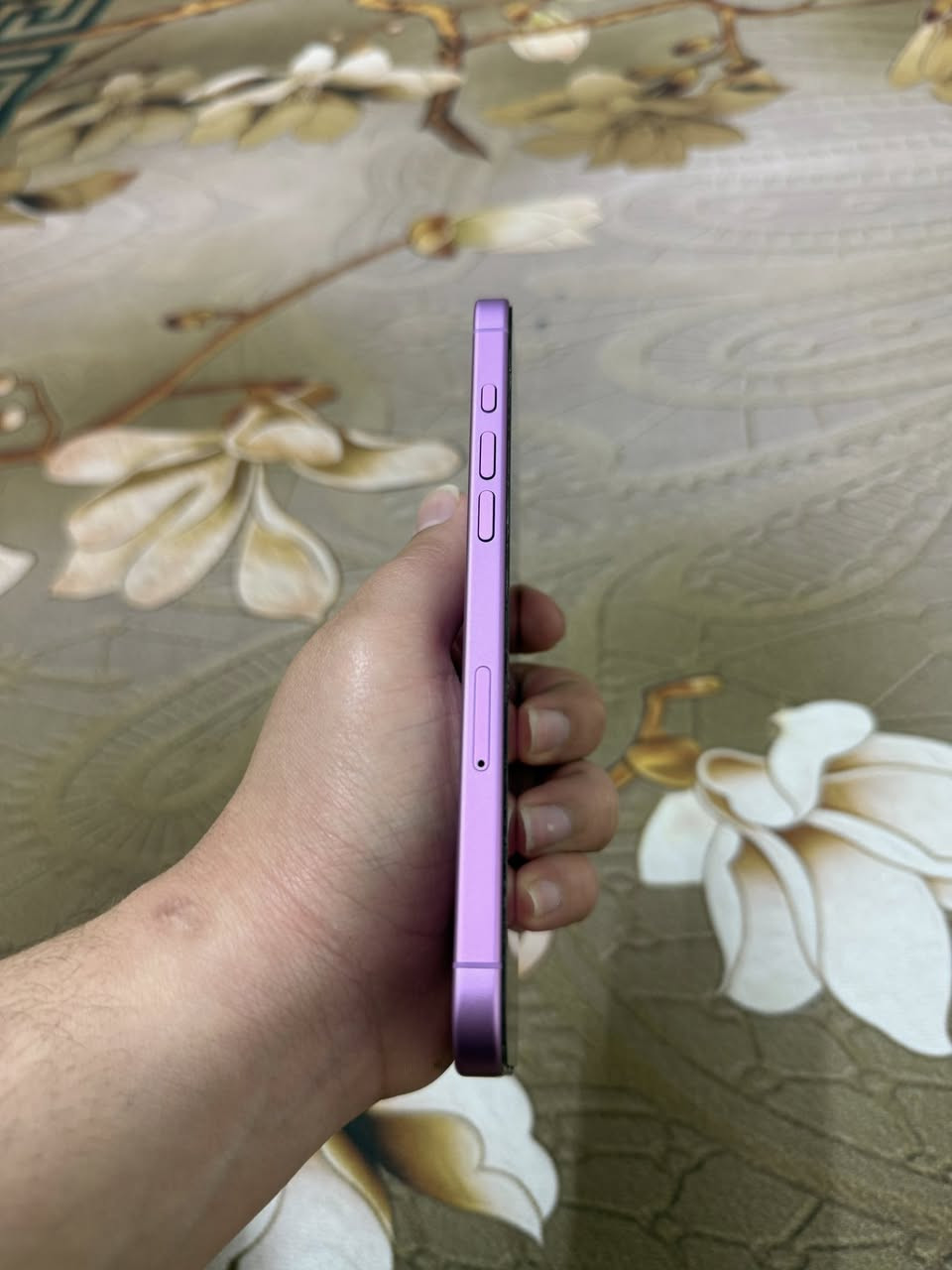 سلام عليكم ايفون 16 بلس وردي ذاكره 256 بطاريه 100 مشحون 92 مره مكفول من الشخط ضمان ماستر عل فحص مامبدل بي شي مكاني بغداد ام الكبر والغزلان السعر 1200 رقمي ***********
