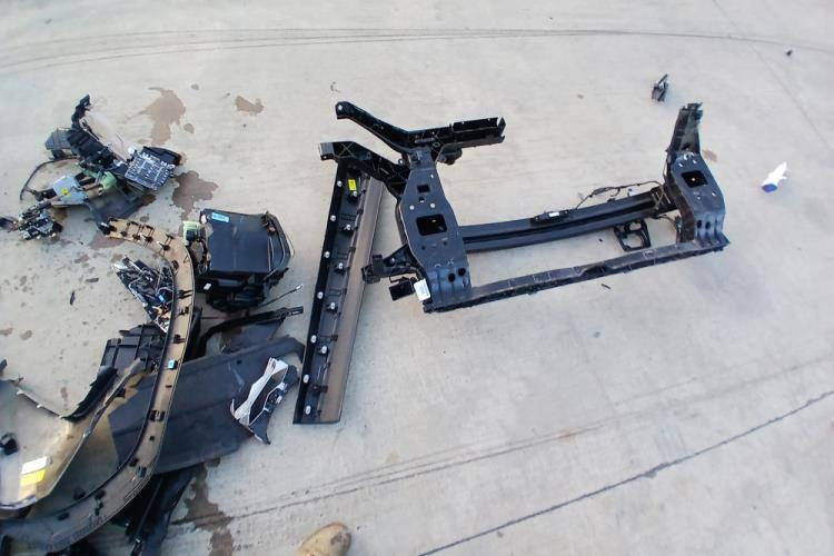 السلام عليكم 
هونداي توكسان 2024لميتد VIP
موجوده بالاردن حاليا 
اعلى فئة بالتوكسان من دون ايرباك فاتحين غراضهه نقصهه بنيد ولايت تك بالامكان ادخالهه شهداء 
حره واصله بأسمك مصلحه كامله 190بيهه مجال 
للأستفسار اكثر 
***********
***********
