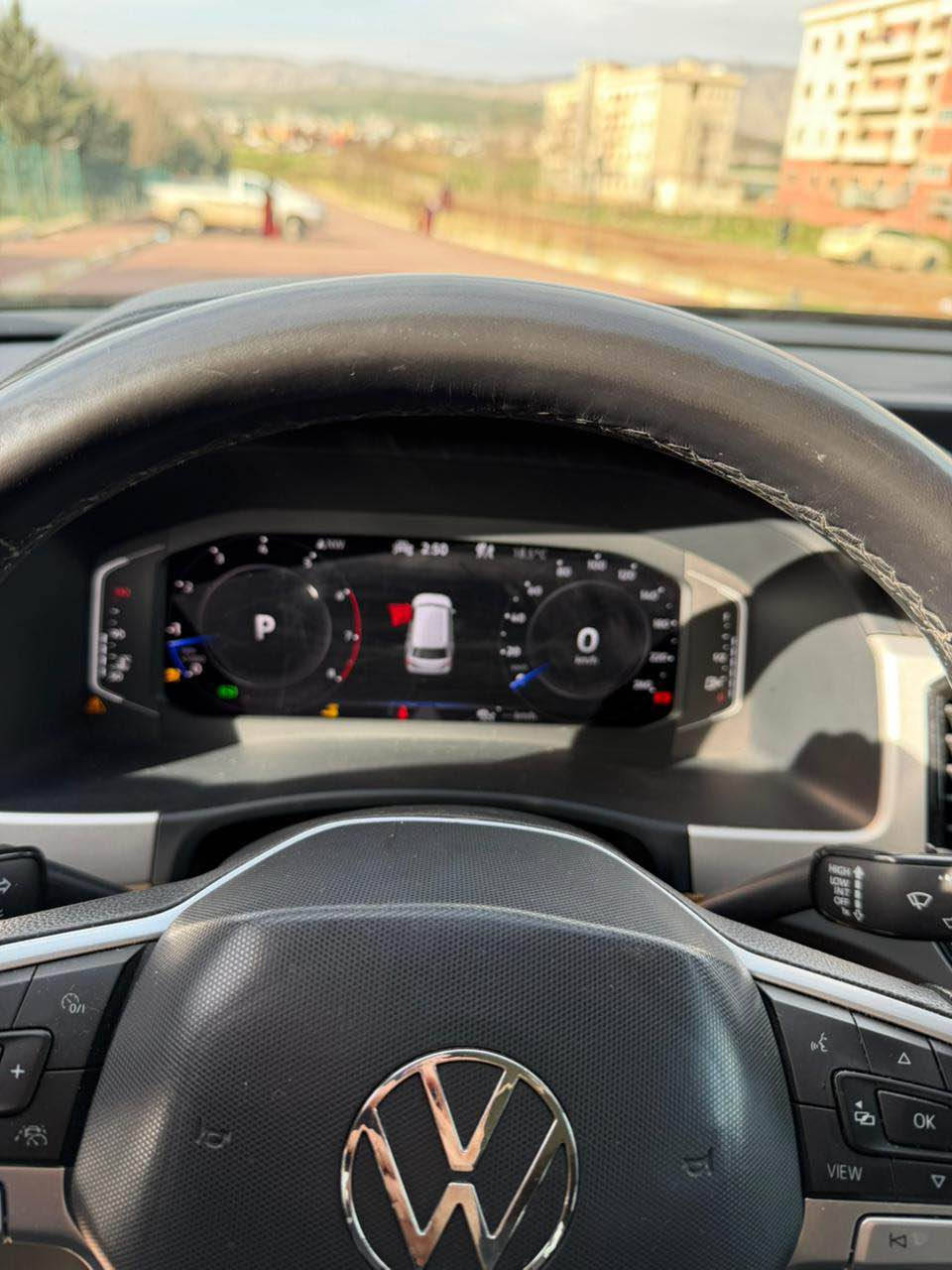 السلام عليكم 
اطلس 2022 🔥
سعر 250ومجال قليل 
عدد المقاعد : 7 راكب
‏‎عداد المسافة : 23 الف 
حجم المحرك :  V6 3.6L ( 6,سلندر )‏‎‏‎
ملاحظه : بابين صبغ و واحد قطعه كلير امامى و خلفى كبس ✅
رقم شاصى 1V2WR2CA7NC512178

كافة الايرباكات سليمة 100%✅

فول مواصفات  1/1
‏‎
دفع رباعي 𝐀𝐖𝐃
 ابواب بصمة
‏‎بصمة تشغيل 
تشغيل عن بعد(𝐑𝐄𝐌𝐎𝐓𝐄 𝐒𝐓𝐀𝐑𝐓) ‏‎ 
‏‎شحن وايرليس
‏‎صندوق شفط كهربائي 
‏‎شاشة دشبول ديجيتال
اوتو هولد : 𝐀𝐔𝐓𝐎 𝐇𝐎𝐋𝐃
اوتو ستارت : 𝐀𝐔𝐓𝐎 𝐒𝐓𝐀𝐑𝐃
‏‎اوتو ستوب : 𝐀𝐔𝐓𝐎 𝐒𝐓𝐎𝐏
‏‎رادار امامي ( تحديد مسار )
‏‎رادار جانبي  ( نقاط عمياء )
‏‎رادار خلفي ( التحذير من الاصطدام )
حساسات ° 𝟑𝟔𝟎 
‏‎حساسات امامي
‏‎حساسات جانبي 
‏‎حساسات خلفي 
نظام : 𝐄𝐂𝐎
نظام : 𝐍𝐎𝐑𝐌𝐀𝐋
نظام : 𝐒𝐏𝐎𝐑𝐓
كشنات : 𝐕𝐈𝐏
‏‎كشنات كهربائي
‏‎كشنات هیتر
تحكم استيرن
‏‎استيرن هیتر
‏‎تبريد لمس
‏‎تبريد مركزي 
لايتات 𝐋𝐄𝐃 زينون بيلادي
بكلايتات 𝐋𝐄𝐃 بيلادي
‏‎ويل كروم
وبعد هواية مواصفات…

‏‎تفاصيل اكثر الاتصال علی ارقام التاليه 

اتصل و تدلل ‏‎
‏𝐖𝐡𝐚𝐭𝐬 𝐀𝐩𝐩-𝐕𝐢𝐛𝐢
📞***********

‏‎‏‎عنوان📍عقره اكر, نينوى
