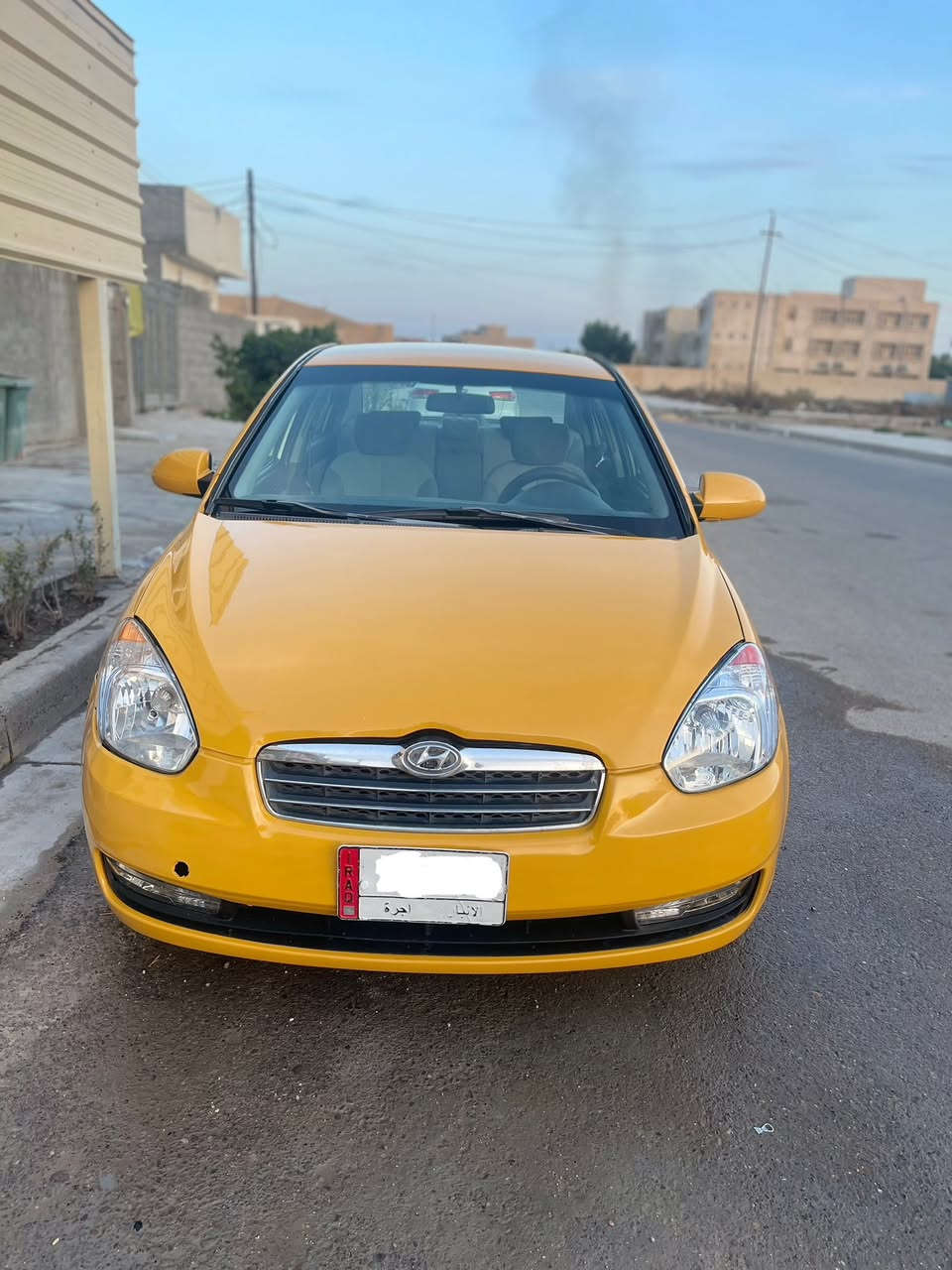 اكسنت ٢٠٠٩ وارد أمريكي حادث جاملغ خلفي وسحب بالحوض وجاملغ امامي بيه طخه وبدلته وموجود عندي ابو اليبل الاصلي تكدر اصلحه السياره جاهزه محرك كير تبريد خير من الله هيئة وغرامات مصفره السعر ٧٤ ورقه وبيه مجال بسيط العنوان اليوسفيه ***********
