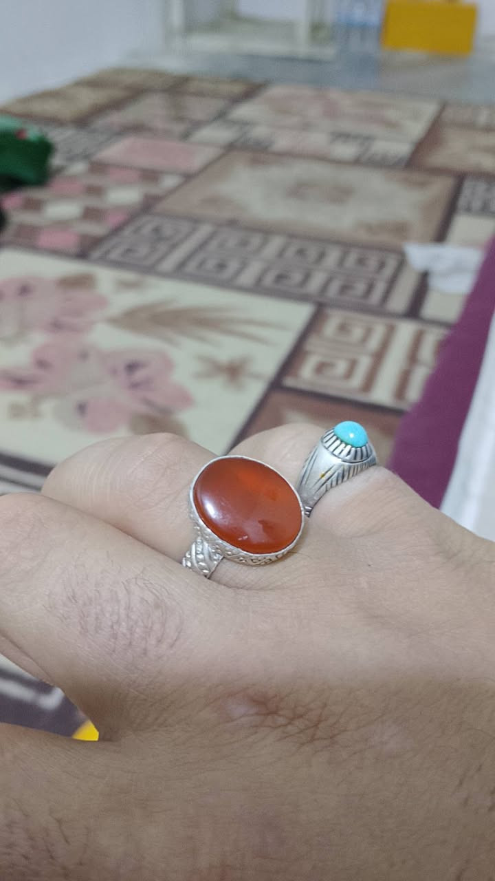 متاح عقيق يماني حجم مرتب وصياغة راقية قياس الخاتم 12 . 22 ال _ س ع ر 30 الف مكاني العمارة توصيل ما عندي للتواصل خاص


**إذا كنت صاحب هذا الإعلان وتريد حذفه لأي سبب، رجاءا أرسل رسالة إلى الدعم الفني**
