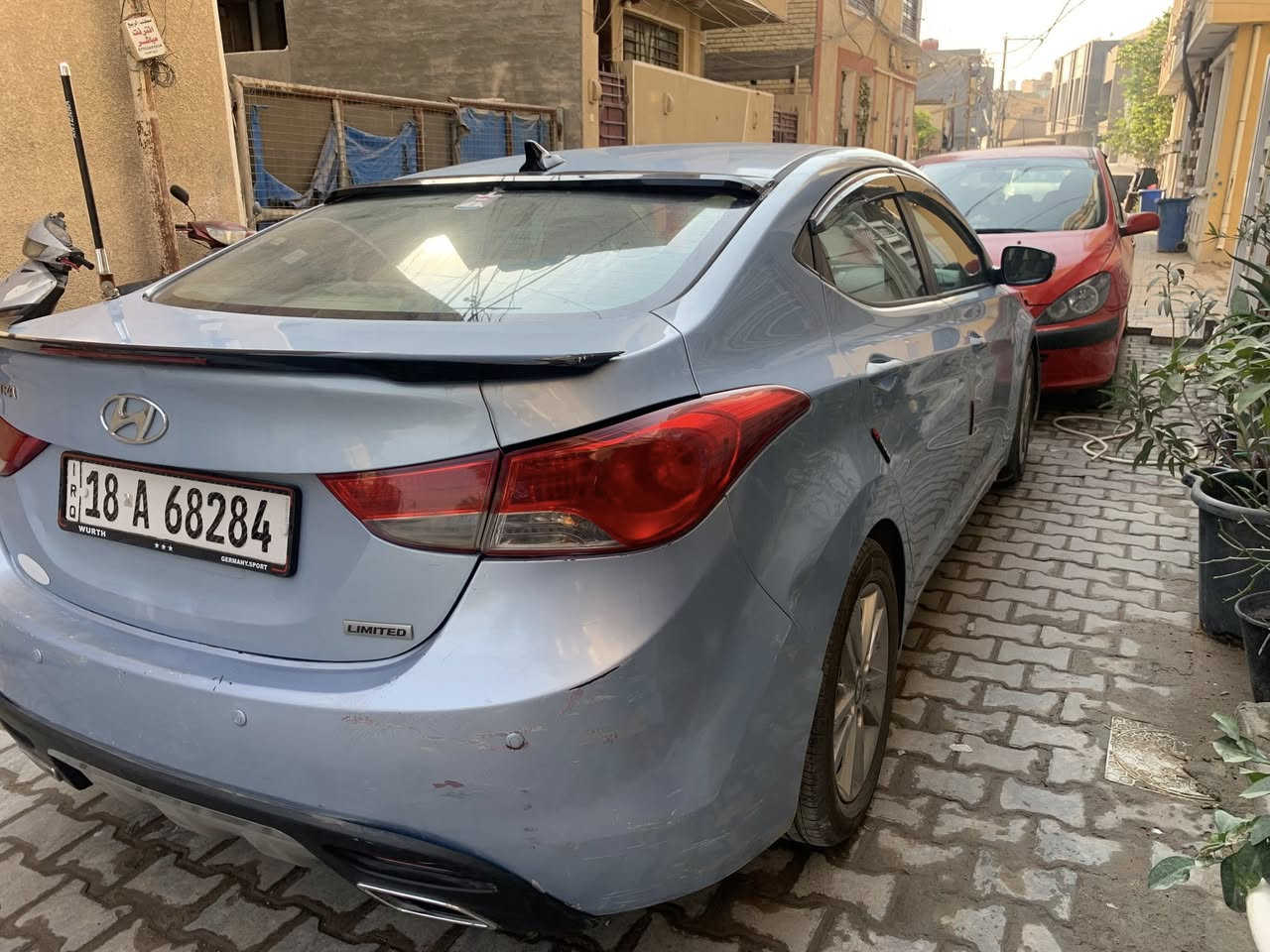 السلام عليكم النترا 2013 لمتدد 1\1 سياره خير من الله
بصمه تشغيل 
كشنات جلد + تدفئه
بصمه صندوك
فتحه سقف
كير ومحرك خير من الله 
تبريد ثلج 
سياره احلى من الصور
***********
الأتصال
