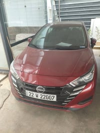 فيرسا 2023 SV ماشيه 20 الف ميل حادث جاملغ فقط ومبدل بلاد وشويه بالباب ...