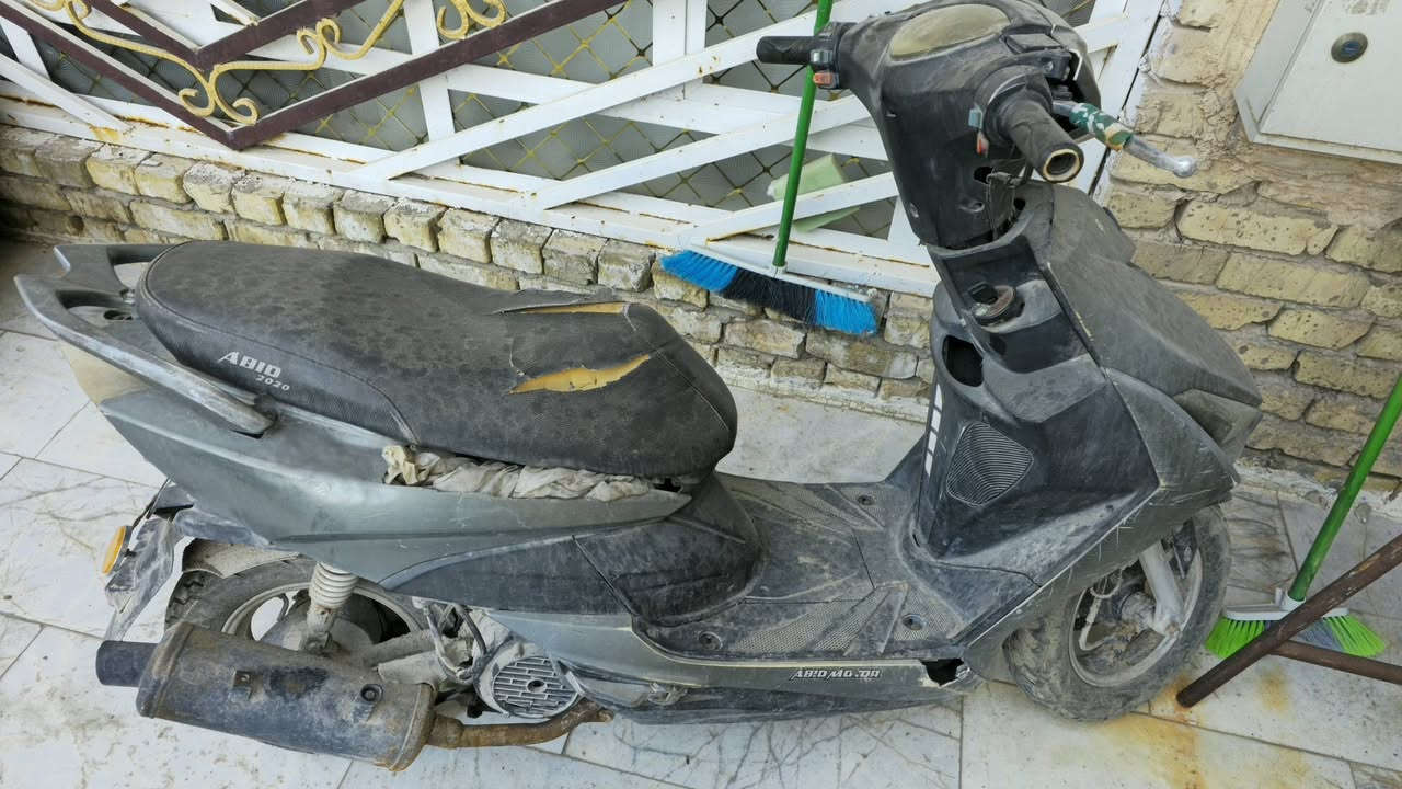 السلام عليكم ورحمة الله دراجة fs مابيها شي الدراجة تشتغل بيها فقط الكيس مال الدهن مزروف للإستفسار ***********
