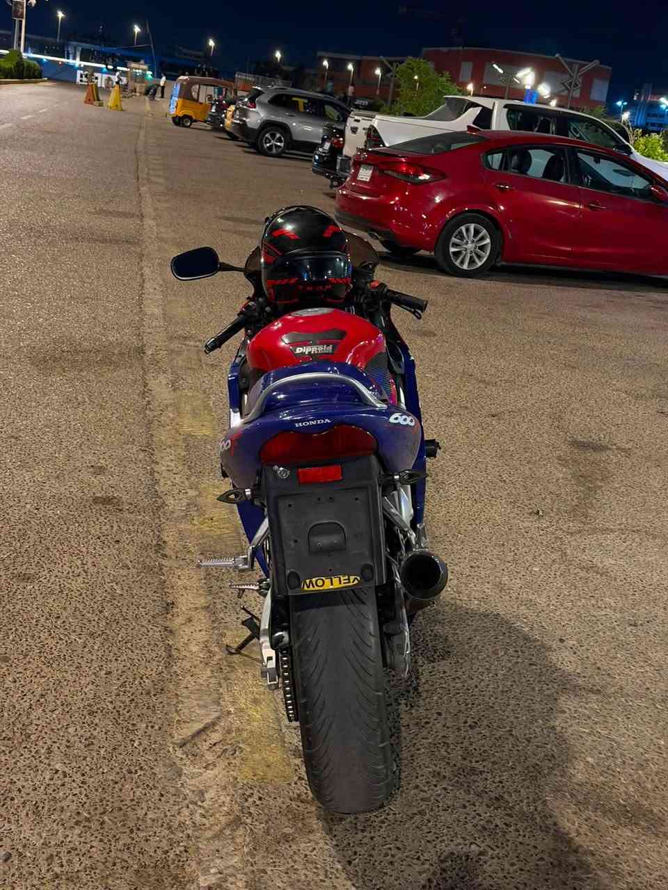 600F للبيع الدراجه نضيفه ومابيها نقوصات ماعدا المرايه اليمين مكينه مكفوله شلعه ومعدل السعر 21 وبيها مجال 
مكاني ميسان 
***********
