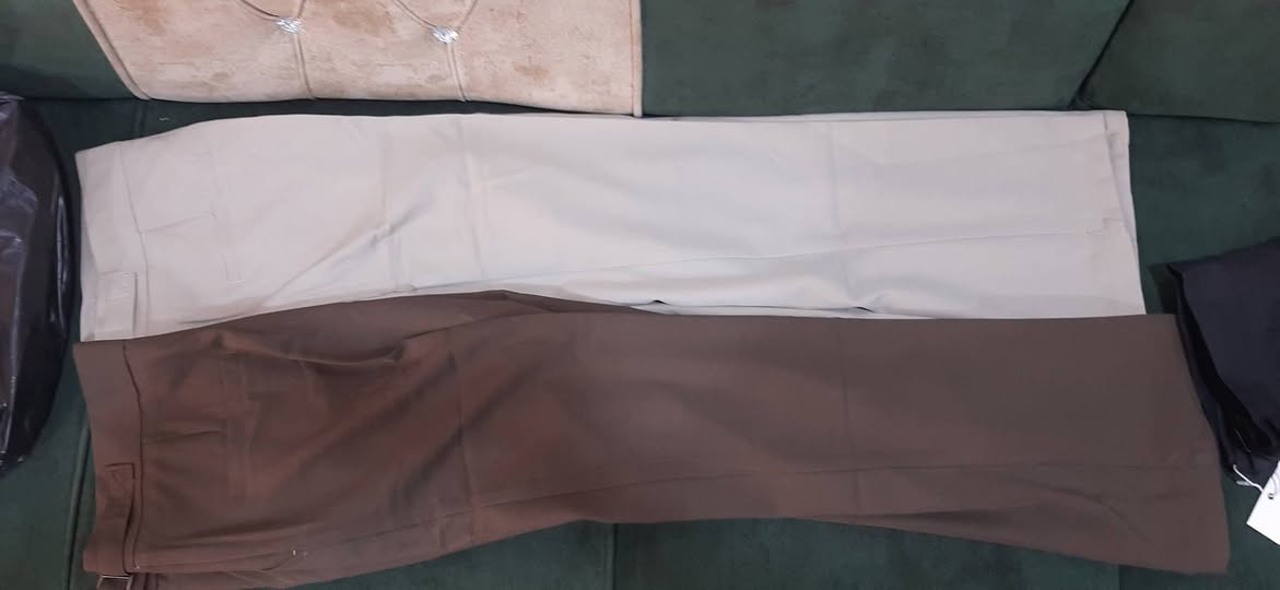 بناطيل قماش هاف 110 عدد 17 قطعه. ابيعهن شلع. اليفيدنه يتواصل خاص
متوفر توصيل جميع القياسات


**إذا كنت صاحب هذا الإعلان وتريد حذفه لأي سبب، رجاءا أرسل رسالة إلى الدعم الفني**