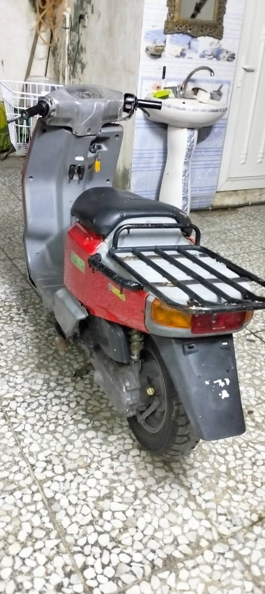 دراجة بيكم سلف هندر محرك حلو كهربائيات شغاله السعر 250 مكاني حي السفير قريب ع العبيدي رقمي  ***********
