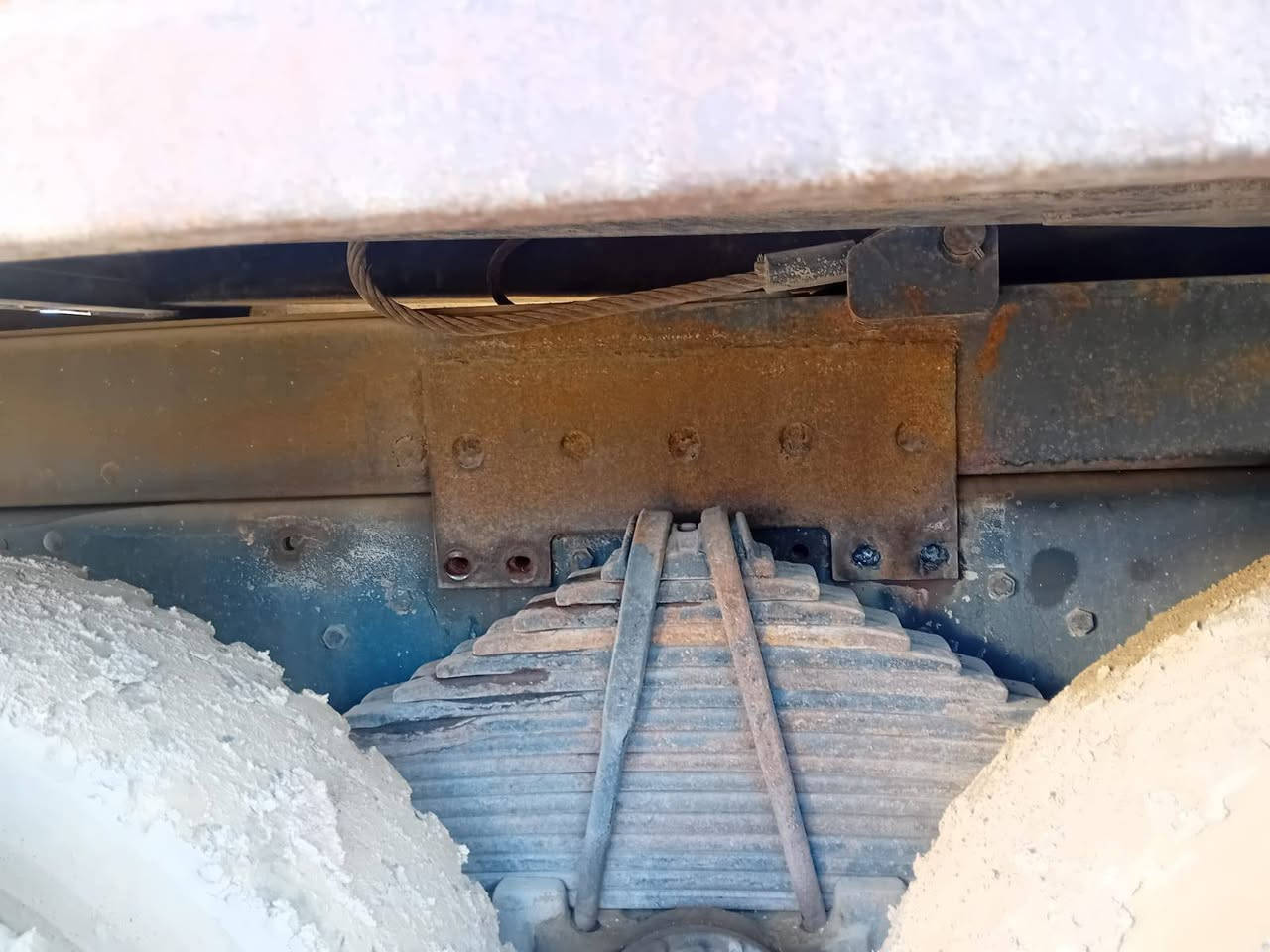 سلام عليكم لبيع بدي طوله 5و65 مالت كرواتي سعر 25ورقه رقم التلفون ***********
