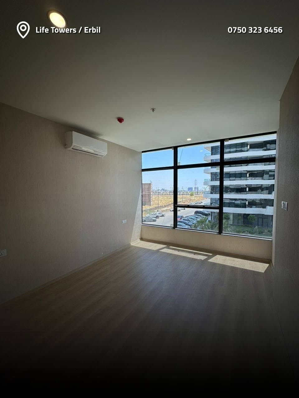 شقق للبيع و الايجار في المربع الذهبي اربيل
White Towers
غرفتين و صاله (الغرفتين ماستر)
138 متر
بلكونه مطلة على امبار سكوير
مخزن داخل الشقة
گراج خاص للمجمع

للمزيد من التفاصيل
واتساب: ***********
