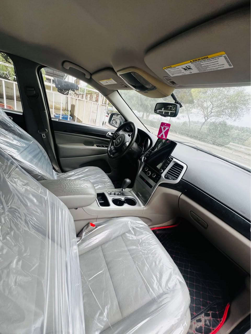 جيب 2011 وارد أمريكي بدون ضرر جاملغ الامامي السايق نصه صبغ محرك 3600 
داخل رصاصي سياره جديده رقم بغداد الجديد تحويل ثاني يوم 158 الشراي يتصل 
*********** بغداد, العراق
