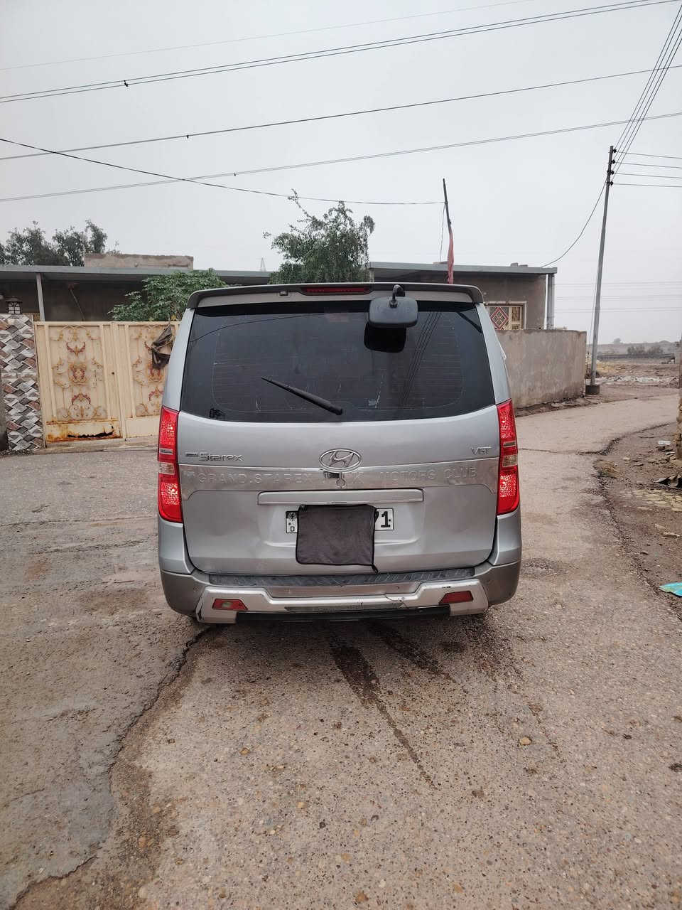 السلام عليكم ستاركس 2015 مسكر مجول نص بنص مكينه وكير خير من الله صدر حداديه كامله دبلات لوي تبريد ثلج سياره مصروف عليها هواي جاهزه مجهزه نضافه فول طخم تاير دوشمه ويلات  جمبزه داخليه وخارجيه رقم بغداد السياره مكفوله ما عده بيها رش بالجاملغ الخلفي من كوريه علمود الدخول وبيها بارد خشم الجاملغ كد اربع اصابع وبلجنطه هم كد شبر والبقيه كفاله وبيها سونار مرفوق بالمنشور  السعر 220
مكان السياره ميسان  ***********
