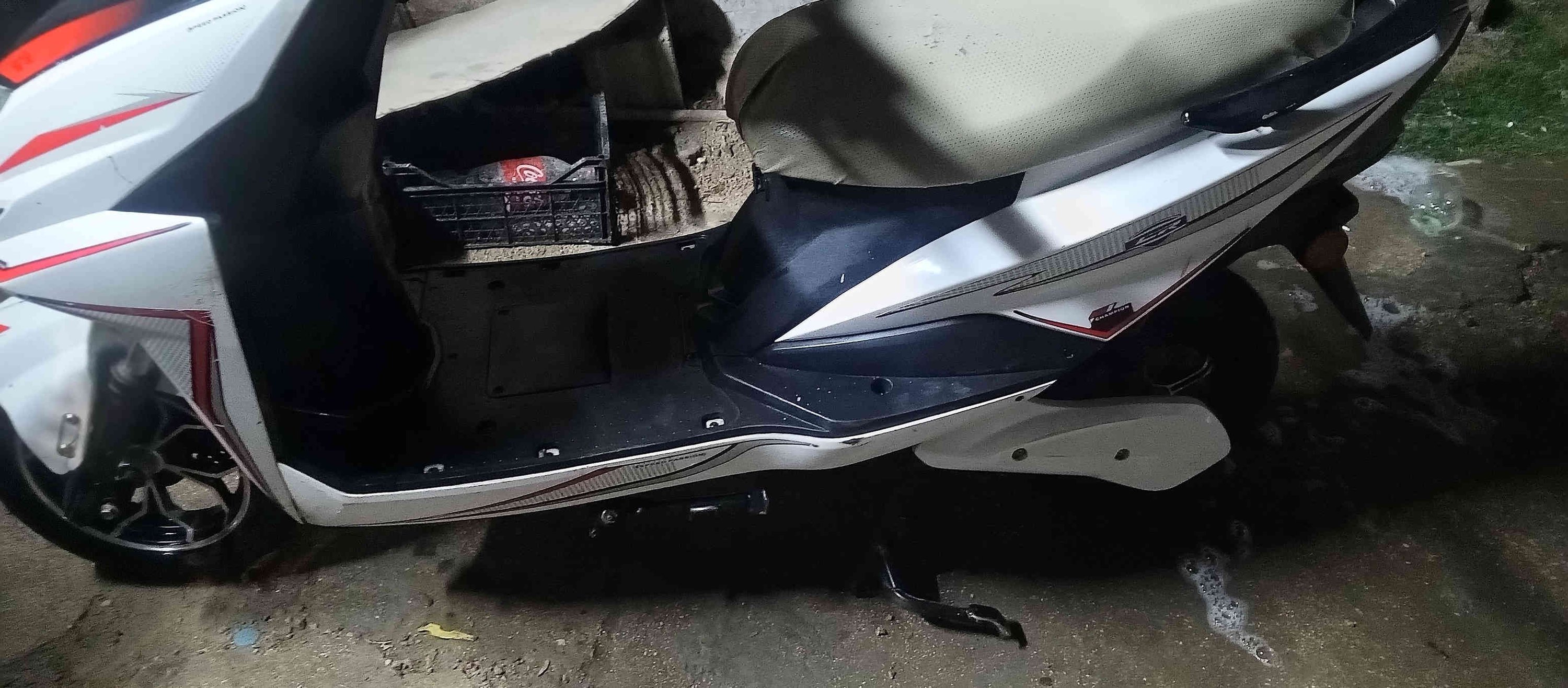 سلام عليكم. موطور شحن البيع شغال العنوان الرمادي الصوفيه التواصل رقم الهاتف *********** سعر. 600وبي مجال الشراي
