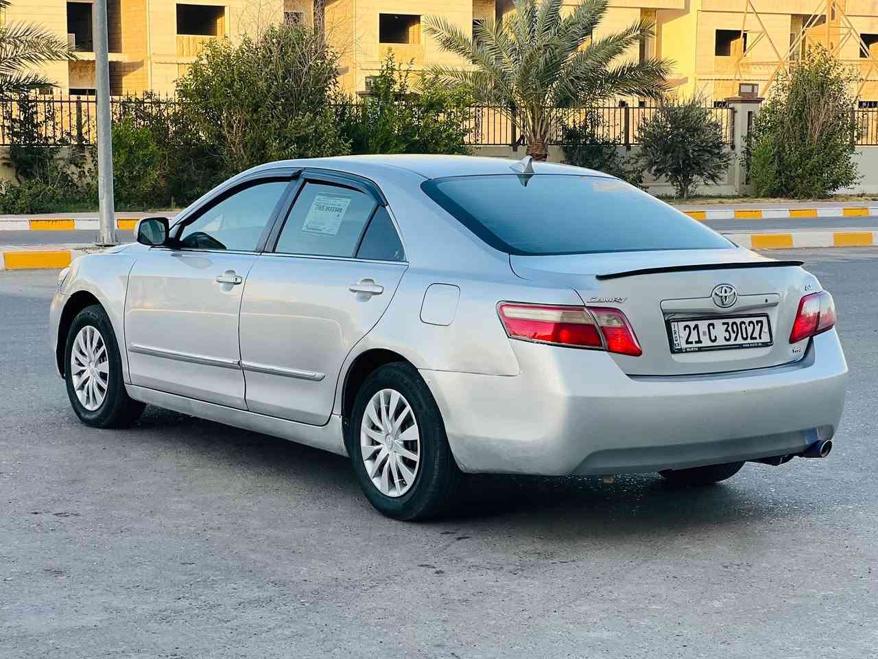 توياتا كامري موديل 2008 خليجي
رقم سليمانيه دولي جديد شرط التحويل والغرامات 
محرك 2400 شرط لا تنقيص ولا تبخير 
كير شرط 
تبريد ثلج 
صدر امامي وخلفي جديد 
تايرات جدد 
تبريد قطعتين 
اربع دسك 
تحكم استرن 
السيارة بيها صبغ ثلاث قطع فقط السيارة بدون اي جلح او جراد 
السيارة بسعر مناسب جدا جدا 87 وبيها مجال للشراي 
للتواصل ***********
