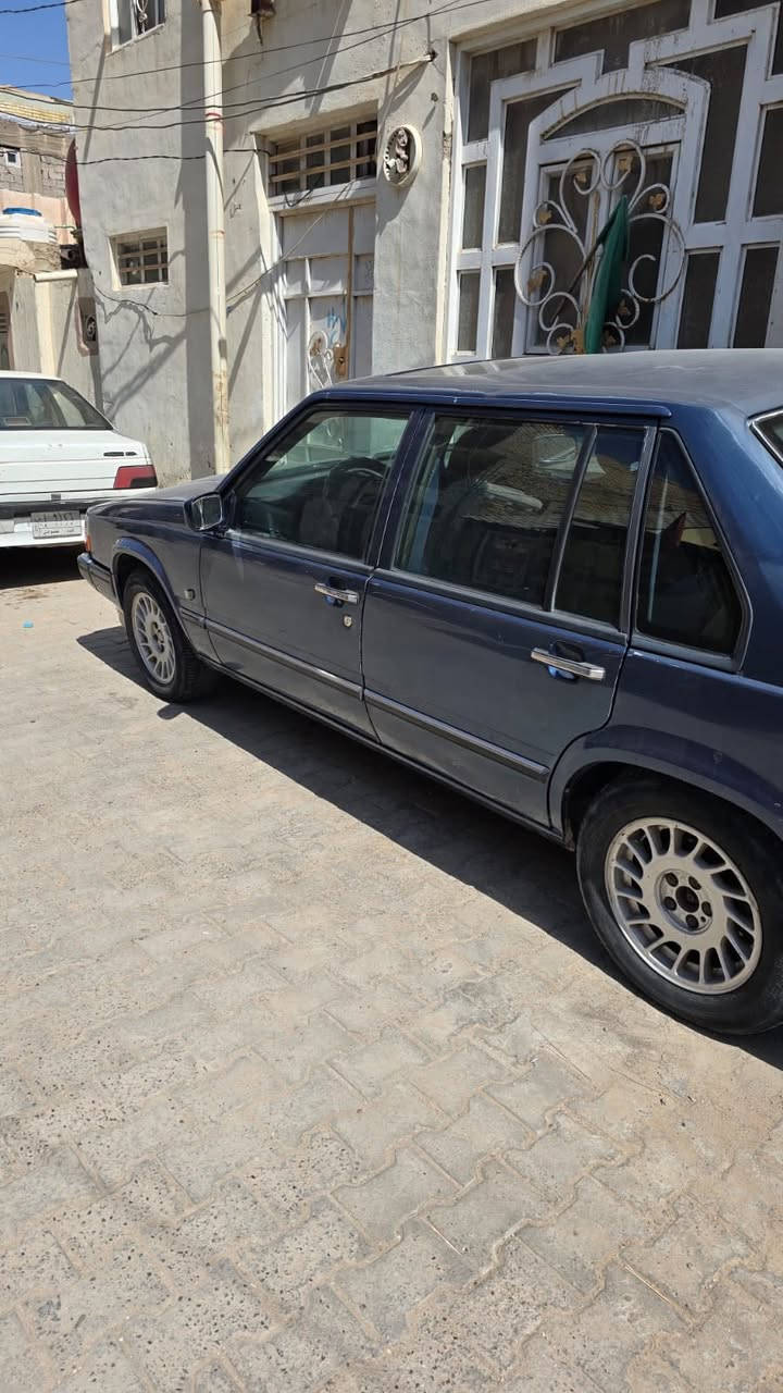 لبيع رقم بغداد بسمي السعر 50 وبيه مجال
كير مكينه تبريد شغال لستفسار انتصل ع الرقم 
***********
