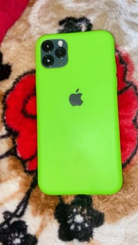 آيفون 11بروماكس ذاكره ٢٥٦فقط بطاريه مبدله وبي شامه. آيفون 11عادي. كله ...