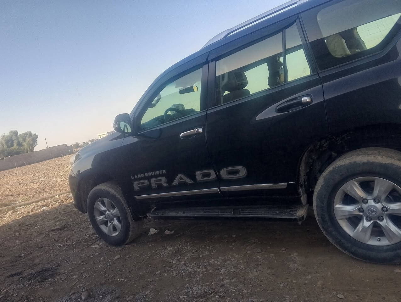 ابرادو للبيع بدون صبغ موديل ٢٠١٠ حجم المحرك ٢٧٠٠رقم دولي صلاح الدين بيه تقحيل بل قماره شي قليل العنوان صلاح الدين بيجي رقم ***********
