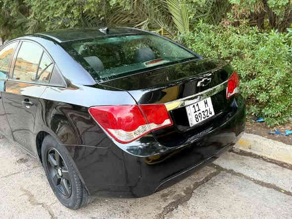 السلام عليكم...
شوفر كروز 2013 LT
رقم بغداد انكليزي سنوية باسمي هزة جديدة تحويل مباشر
ماشية 80.000 km
محرك 1800 
كير اوتماتيك
كهربائيات ابلادية
صدر امامي خلفي جديد
تبريد تدفئة
ضرر وارد أمريكي ( جاملغ عكس السائق )
بدون شواصي ولغود مكفولة
(بالعراق صبغته احزام بدون ضرر بسبب جراد وشخوط  وعندي الصور وفيديو قبل ما اصبغة )
---------
السعر ( 78 ) $ ورقة وبيها مجال بسيط
العنوان بغداد حي العامل 
رقم الهاتف ‎***********
