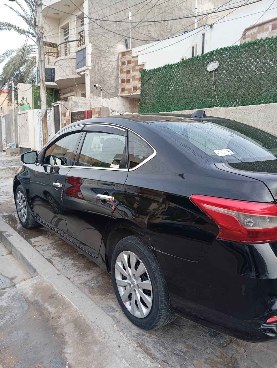 السلام عليكم نيسان سنترا موديل 2019 امريكي حادث جاملوغ وبنيد صبغ سياره جاهزه تخم  تايرات جديده شاشه رقم بغداد بسمي السياره سعر 95 بي مجال الاتصال ***********
