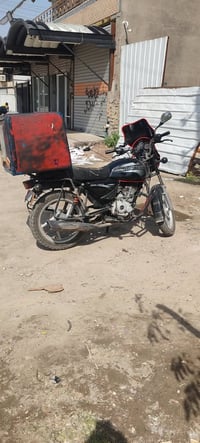 بوكسر 2018 دراجه جاهزه مكينه طائرات كهربائيات كلها شغاله اوراقها كامله...