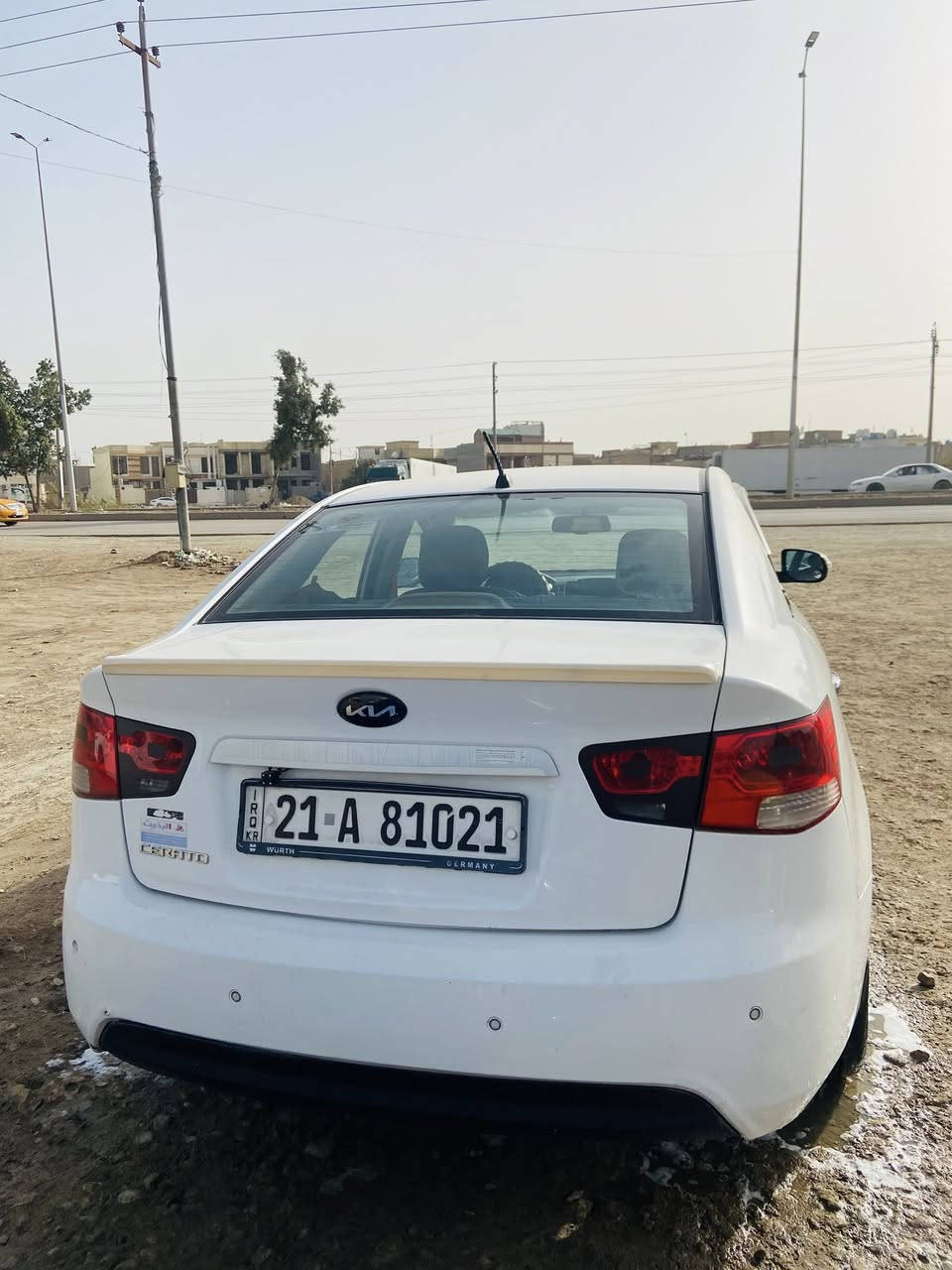 السلام عليكم 
سيراتو ٢٠١١ محرك ١٦٠٠ سعر ٩٠ ورقة 
‭٠٧٧٢ ٥١٢ ٧٢٧٠‬
