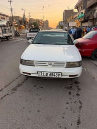 للبيع فقط بسعر 32 ورقه مكزمه موديل 1990  مكفوله من صبغ وضربه فقط بيه خ...