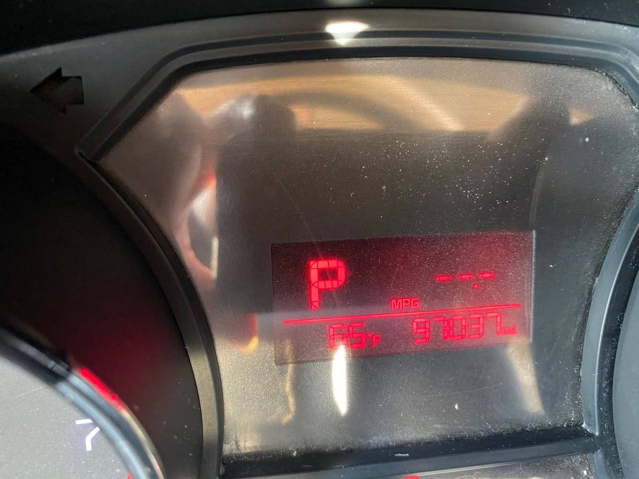 سيدونا 7 راكب
موديل 2016
فئة LX
محرك 3.5
كشنات قماش
حادث دعامية امامية
 ماشية 92 الف
 رقم كربلاء دولي
السعر 175
***********
