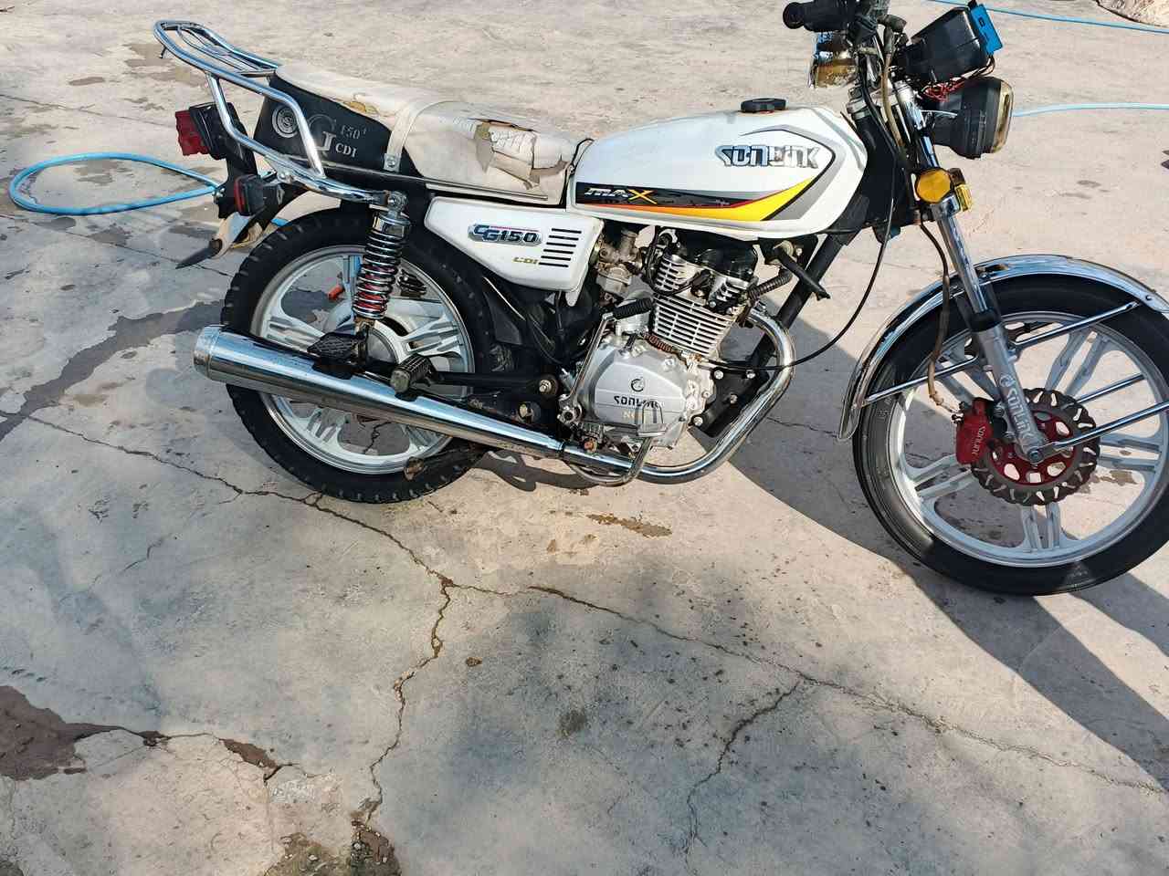 سلام عليكم دراجه سيفان موديل 23 ورقه موجوده محرك شرط كهربايت كامله بس بيهن كطع دراجه نقصه بس صجمات مال سلف فقط سعر 500 وبيه مجال مستعجل على بيعته الشراي يتصل ويدلل *********** ديالى شهربان 👍
