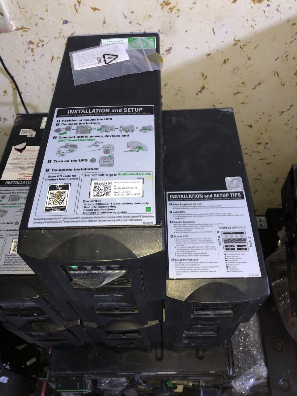 اجهزة اصليه كامل بطاريات اصليه حجم جهاز 750 بحدود 4امبير  سعر القطعة ٦٠ الف كامل بطاريات اصليه يوجد تواصل ***********
