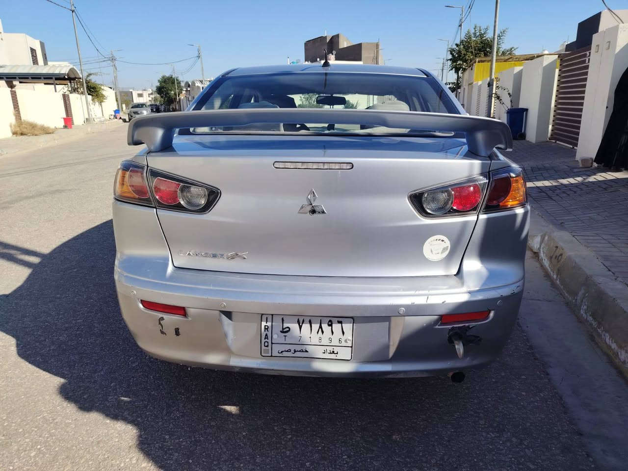 متسوبيشي لانسر ٢٠١٦ الشركة العامة
١١٥ ورقة بيهه مجال بسيط

سيارة فتحة تحكم ستيرن والصور واضحة رقم بغداد الماني للتواصل مهندس ضرغام  ***********

