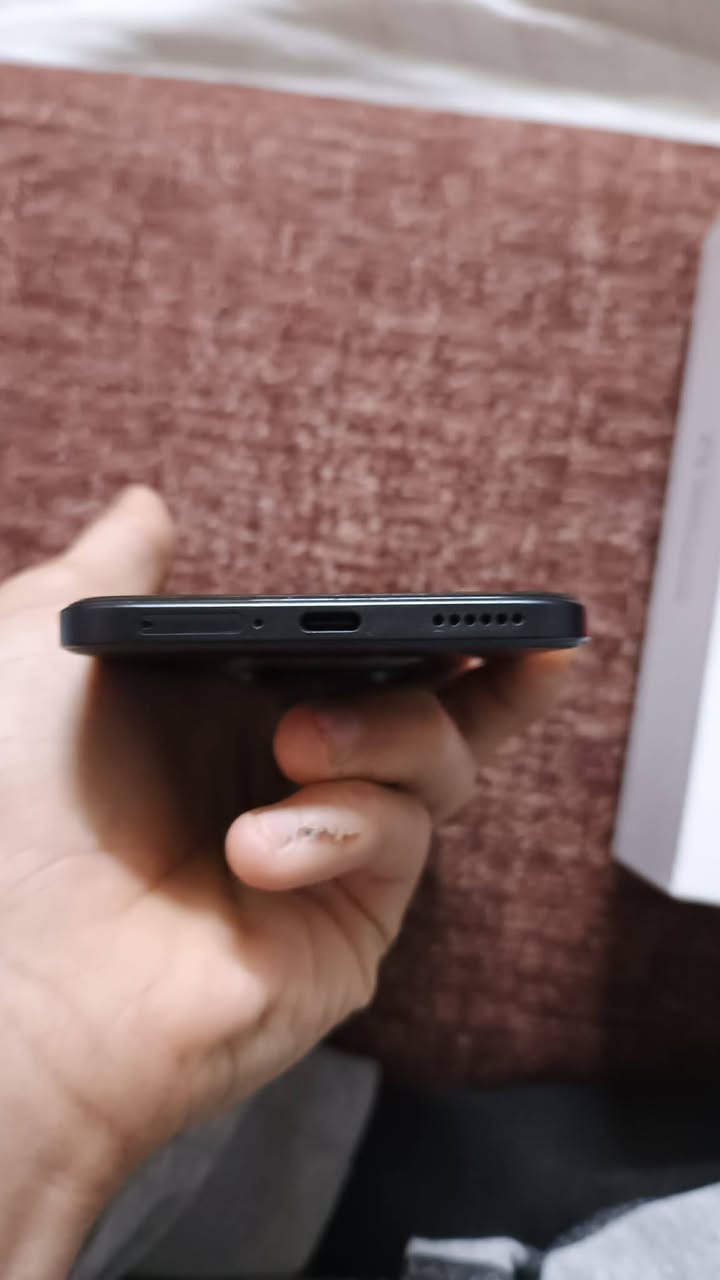 Resmi note 15 pro plus.
ذاكرة 512
رام24
%نضافه 100
مستخدم شهر فقط
للبيع السعر 600.
رقمي آسيا بي واتس اب
***********.
