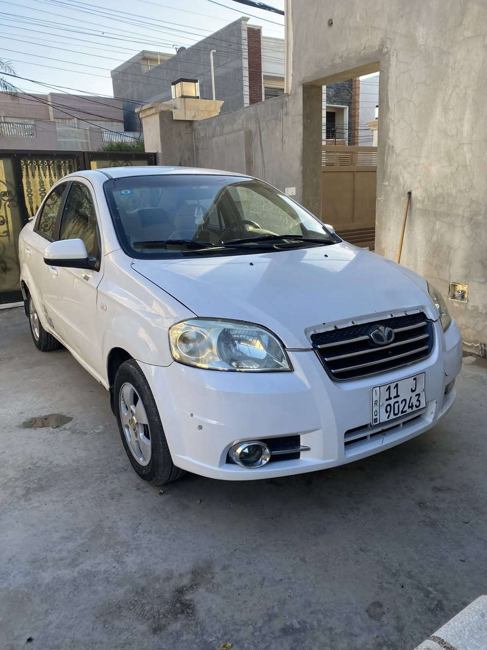 سلام عليكم
دايو أفيو للبيع رقم بغداد الجديد ب اسمي السياره 
بيها قطعتين جاملغ وباب بارد على كد شبر 
تايرات جدد اصلي 
كهربائيات كامله 
كير اوتو 
كفاله كير ومحرك السياره ناعمه 
موديل ٢٠٠٩ محرك ١٦٠٠ 
السعر 50 $ 
عنواني الدوره المهديه الثانيه 
رقم الهاتف ***********
