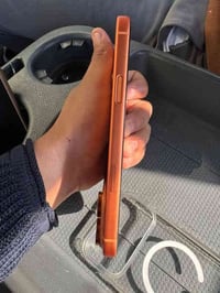 ايفون 17 برو ماكس شريحة المبايل صار 8 ايام من مفتوح بعدة بحالة الوكالة...