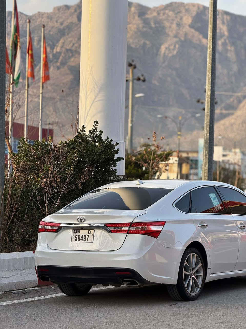 بەناوی خوای گەورەو میهرەبان
ئەڤەلۆن ٢٠١٣ ساخ ساخ📦✅ بۆ فرۆشتن ✅
لیمتد فوول ماسەفات ئەمریکی ناوزەرد بەسمەو پەردە گیرو مەکینە بەشەرت تەقەو رەقەو کارەبای بەشەرت مەکینەی نەکراوەتەوە بەشەرتی فیتەر بێ جالو شوخت و تەحدیل و ساردە 
تیبینی : یەک جەمەلاخی دوای گۆراوە پیشی لای سایەق نوکی شەنسی شتیکی پیوەیە 
نرخ : ٩٧ گەلاو یەک تۆز مەجال
شوێن : رانییە 
Zh.m 0750 174 92 76 
Zh.m 0770 528 84 84
