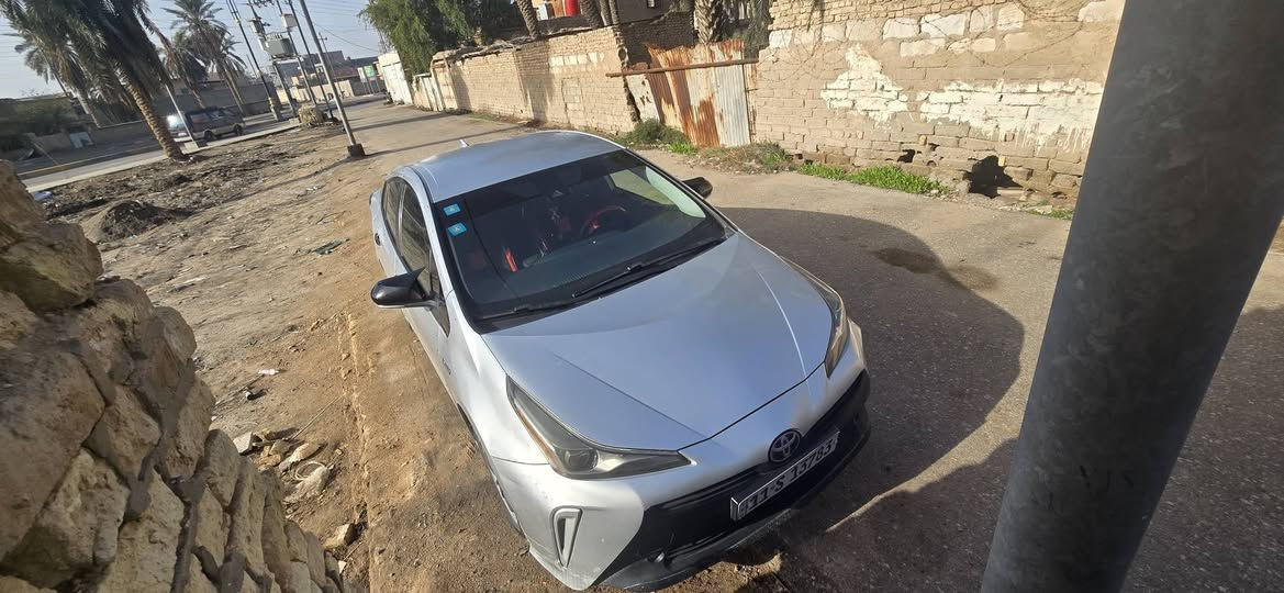 موديل: 2022
ماشية: (150km)
محرك هجين (بنزين + كهرباء)
صرفية ممتازة للوقود
مكيف شغال 100%
شاشة + بلوتوث
أنظمة أمان
السيارة ما تحتاج أي مصروف
🔹 الحالة:
شاصي ومكينة ممتاز
داخلية نظيفة
جاهزة للاستخدام مباشرة
💰 السعر: 145ورقه و قابل للتفاوض بالمعقول
📍 الموقع: (البصره) البصرة, العراق


**إذا كنت صاحب هذا الإعلان وتريد حذفه لأي سبب، رجاءا أرسل رسالة إلى الدعم الفني**