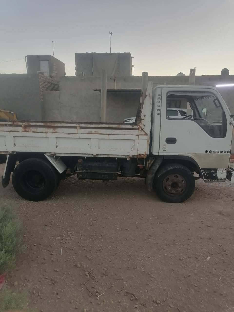 سلام عليكم ازوزه للبيع مال مستعجل مكاني نجف ***********
