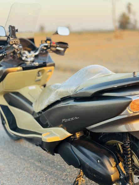 ✨ اللهم صلِّ على محمد وآل محمد ✨

 {الي يدور مميز ونضيف فقط}
 
( هوندا صفر 10) 

(لون يسمى اسرائيلي مميز وجميل جداً )

(النضافة شوفت عينك مراية )

(المسافة المقطوعه17الف فقطط)

(السكوتر يجي فول ام بي ثري +تدفئ في اليدات + وحدة تحكم في ال ام بي ثري وغيرها + استاند اجهزه +مصدات هوى +مري ثنين + جامة طويلة  + انارة او لايت كرستال  + اي بي اس مانع نزلاق + 4 تحويلات سبورت + اوتو + كير 7 نمر + كير7 نمر اوتو )

#للتواصل على (الماسنجر او الواتساب فقط ) (***********)

#ملاحضة 
#السعر 23 كفالة عامة حبايبي
