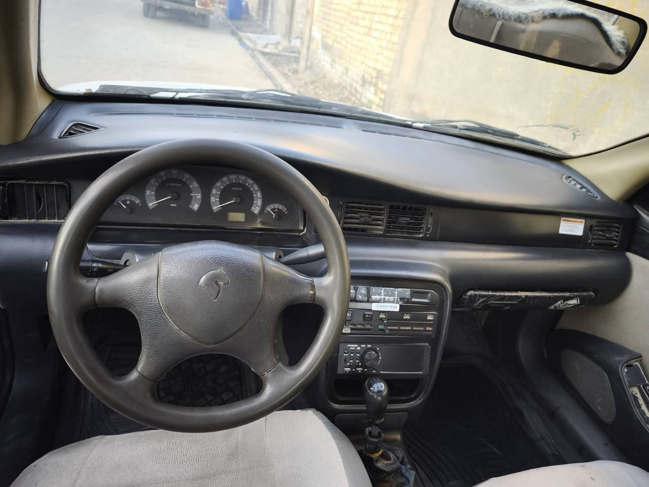 السلام عليكم
سمند للبيع موديل 2009 
سياره بلاديه سعر 38 ورقه
مكاني بغداد المعامل السياره بأسمي
للأستفسار ***********
