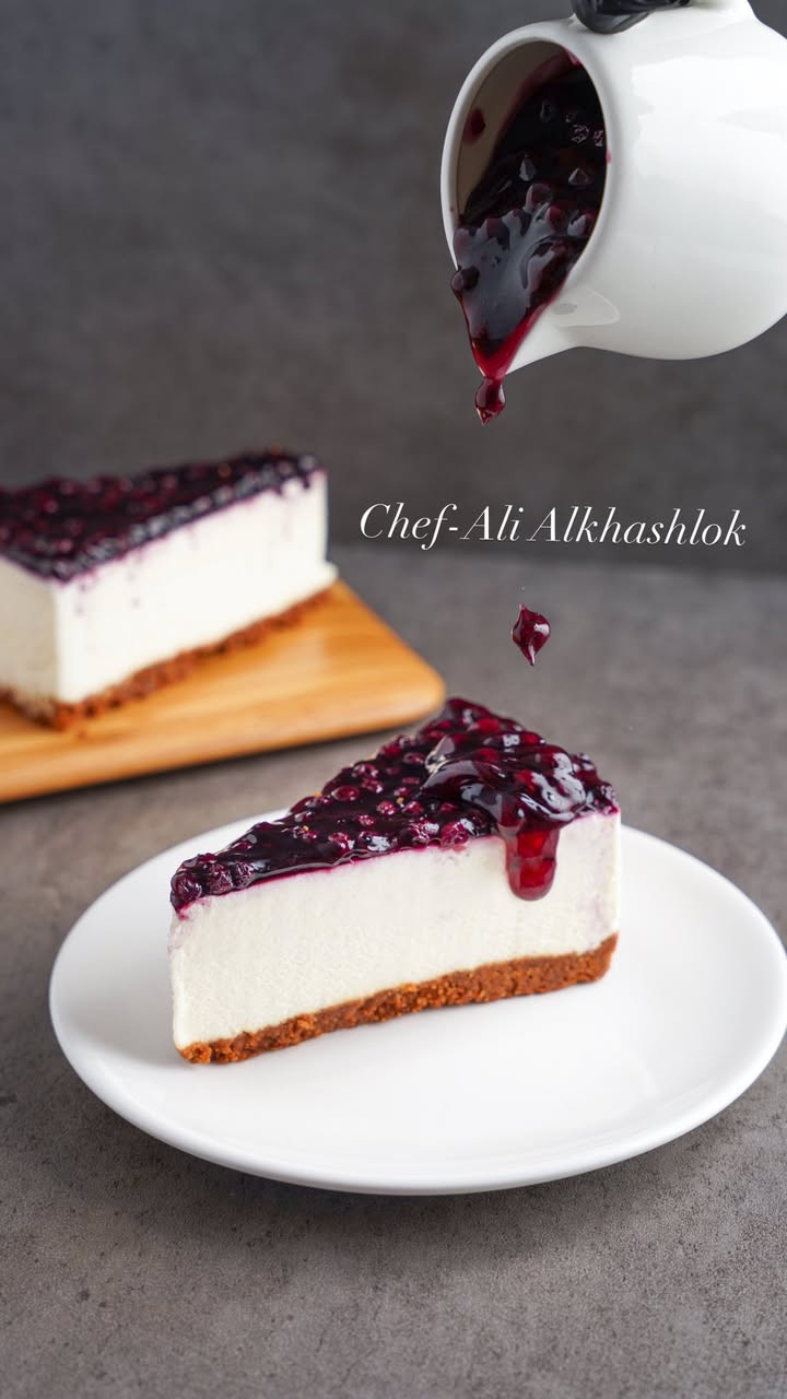 السلام عليكم متوفر دورة قطع الكيك للمبتدئين العنوان بغداد ***********
