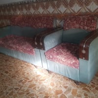 صوفا • ٨ مقاعد • قابل تفاوض