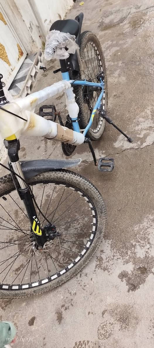 بايسكل للبيع ما صاروا ثلاثه اشهر من مستخدم سعره 130 وبي مجال


**إذا كنت صاحب هذا الإعلان وتريد حذفه لأي سبب، رجاءا أرسل رسالة إلى الدعم الفني**