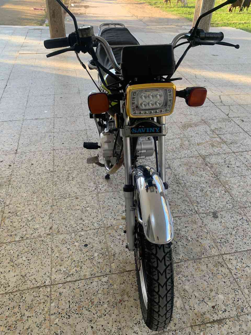 يالله دراجه ايراني موديل2022للبيع السعر 600وبي مجال اوراق منفيس فقط  محرك ما ممدود عليه صبانه المكان الرمادي جزيره البذياب هاذ رقمي للتواصل ***********مو شراي لا تعبني ولا اتعبك
