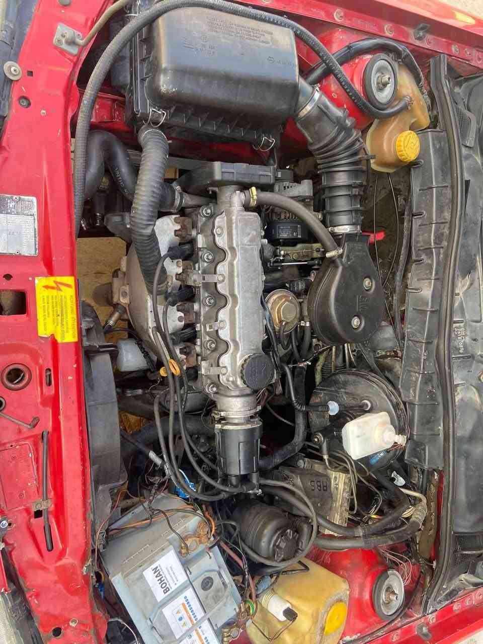 سلام عليكم للبيع اوبل فكترا سياره نظيفه مديل 1995  شرط وكاله تحويل للبيع ادفع سعر رقم تلفون ***********
