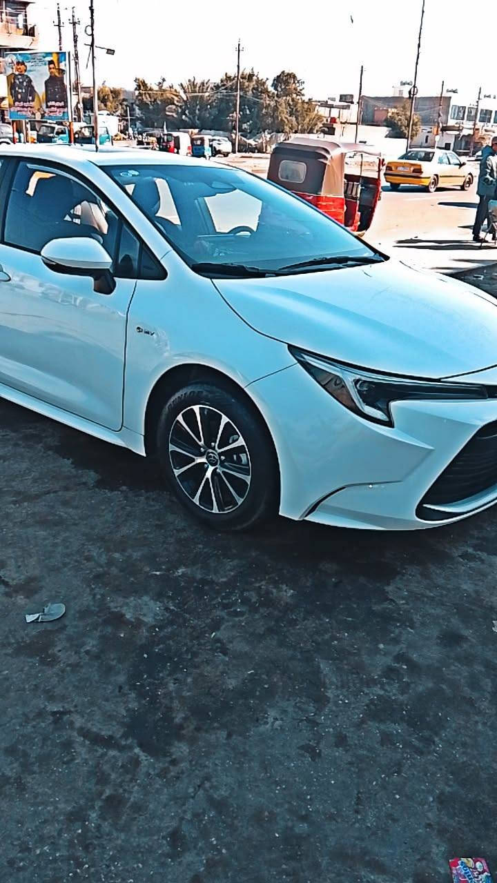 السلام عليكم كورولا شكل الامريكي هايبرد موديل 25 ماشيه 21 مواصفات معروفه سعر 22 مليون مكانها شعب قرب سوق 4000 حادثها بسيط باب السائق صبغ ضربه بسيطه موجوده صورتها بالمنشور ***********
