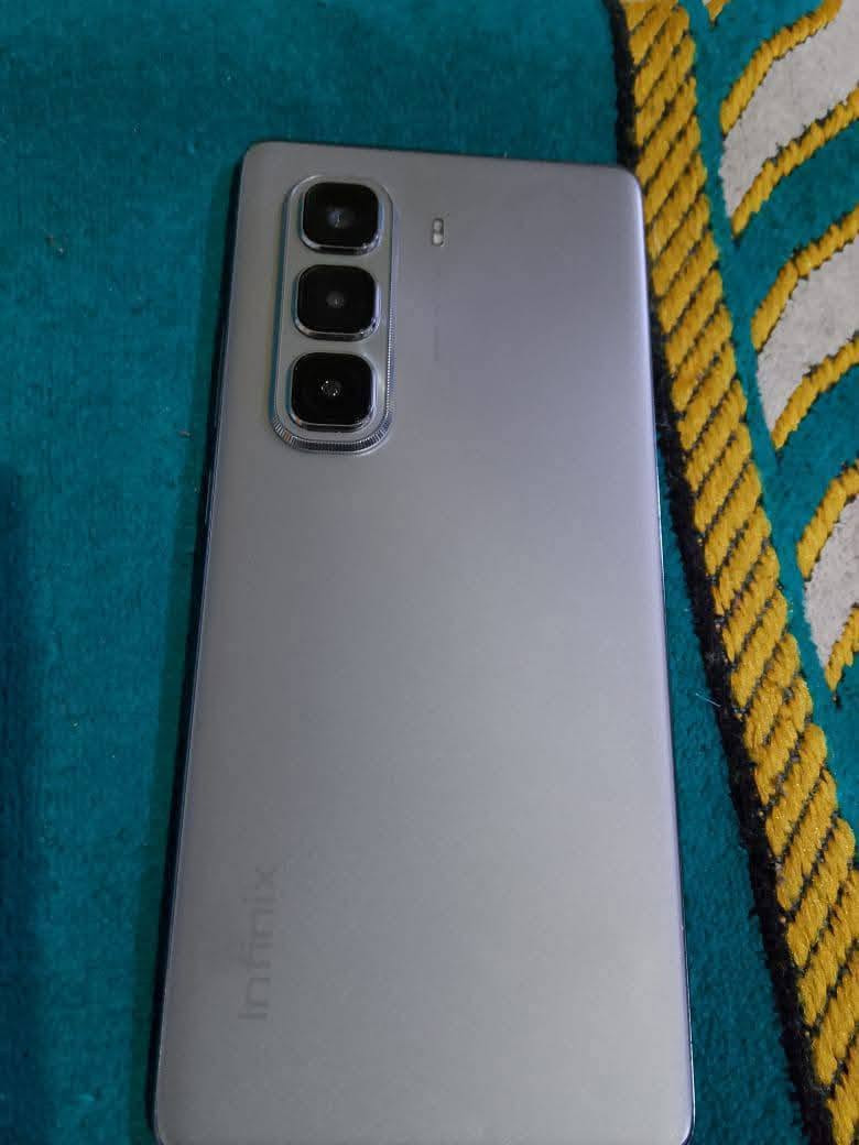 Infinix HOT 50 Pro+ للمراوس مع ايفون فقط شعندك ايفون نزل


**إذا كنت صاحب هذا الإعلان وتريد حذفه لأي سبب، رجاءا أرسل رسالة إلى الدعم الفني**